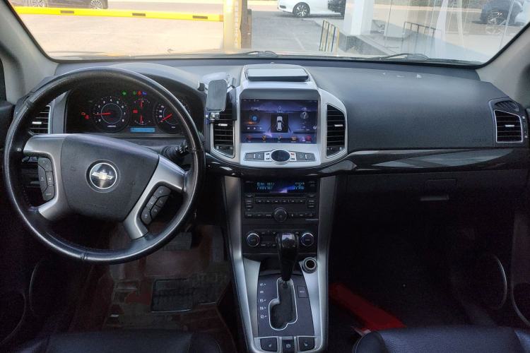 Used Chevrolet Captiva 2014 2.4L 4x4 Flagship Edition 7 Seats
