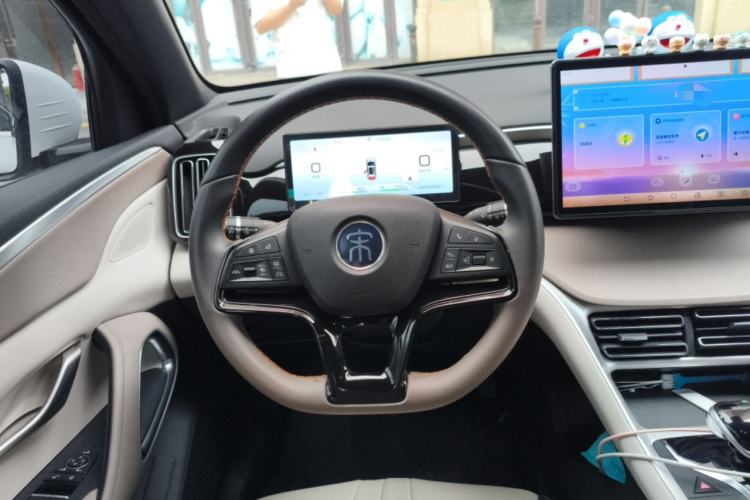 Used BYD Song Pro New Energy 2024 HONOR Edition DM-i 110KM Beyond Model Steering Wheel
