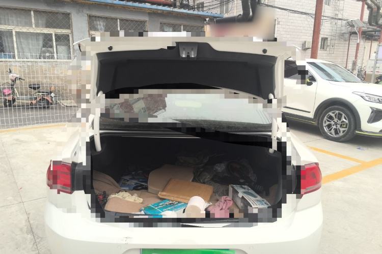 Used Volkswagen Lamando 2015 280TSI DSG Comfort Edition Trunk