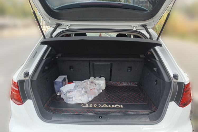 Used Audi A3 2020 Restyled Sportback 35 TFSI Entry-Level China VI Emission Standard
