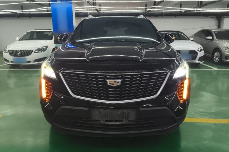 Used Cadillac XT4 2018 28T Two-Wheel Drive Tech Version
