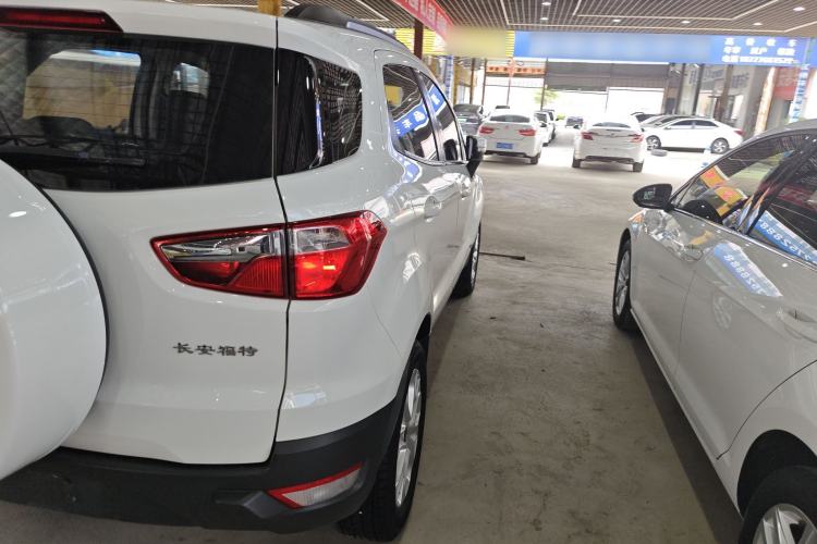 Used Ford EcoSport 2013 1.5L Automatic Fashion Model