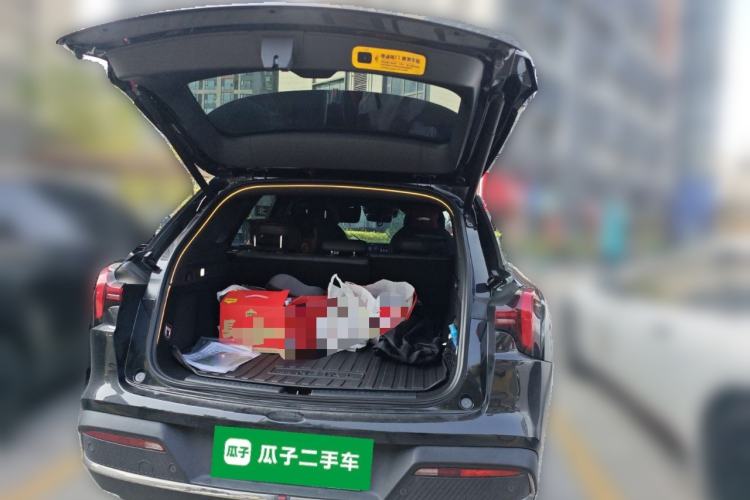 Used NETA L 2024 Extended-Range 310 Flash-Charge Red Edition