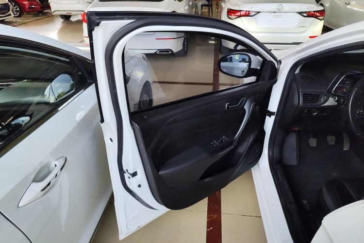 Used Chery Arrizo 5 2017 1.5L Manual Lingchao Edition