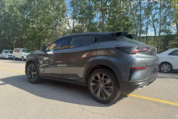 Used CHANGAN UNI-T 2020 1.5T Prestige Version Exterior 2