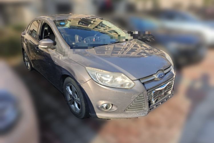 Used Ford Focus 2012 Sedan 1.6L Automatic Fashion Edition