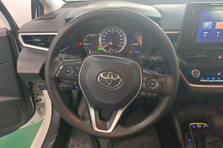 Used Toyota Corolla 2022 Dual-Motor 1.8L E-CVT Pioneer Edition
