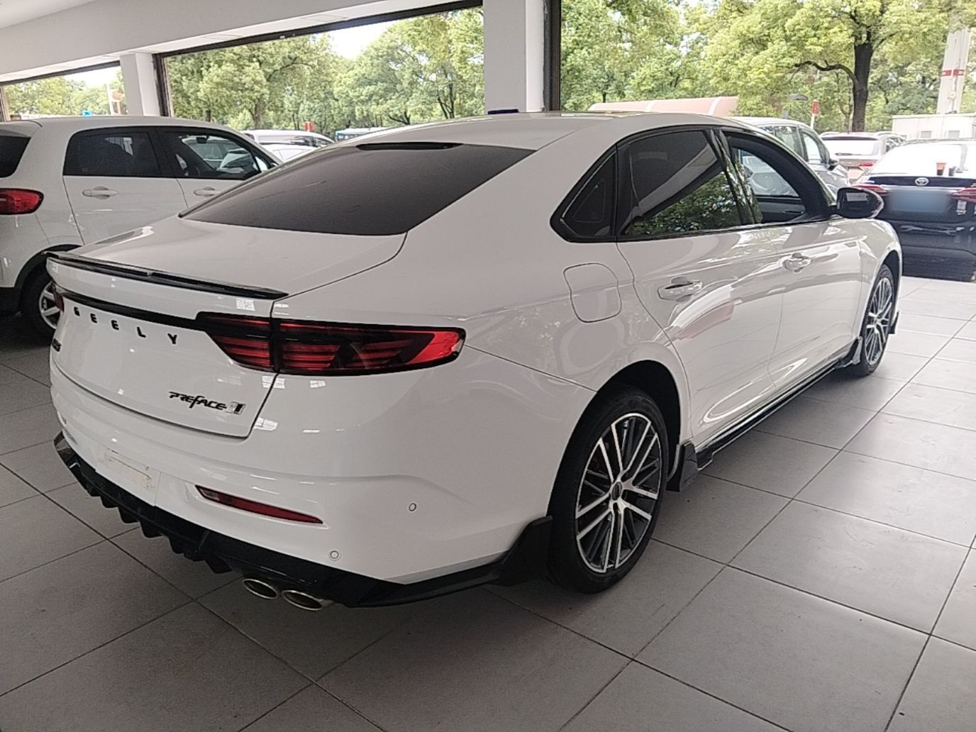 Geely Auto Preface 2024 2.0TD Qingyun Edition — снимка 6