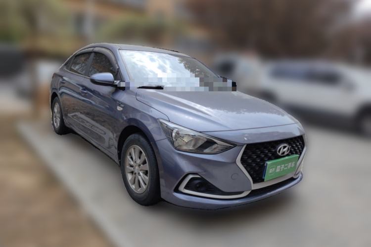 Used Hyundai Celesta 2018 1.6L Automatic GL Enjoyment Version China V Standard Front Right 45 Deg