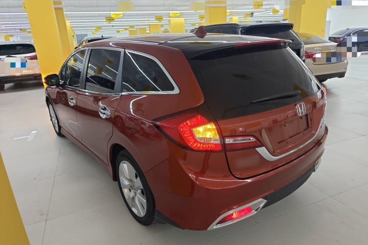 Used Honda Jade 2013 1.8L automatic Comfort version 5 seats