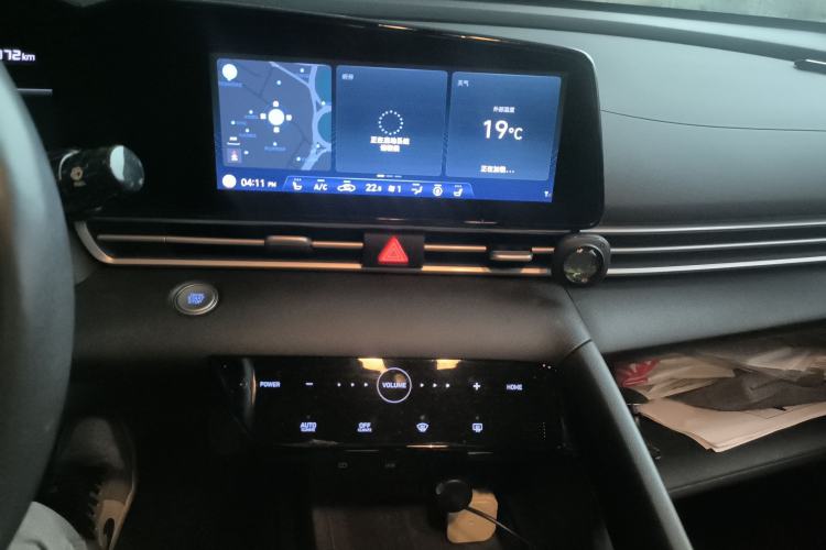 Used Hyundai Elantra 2021 1.5L CVT LUX Prestige Edition
