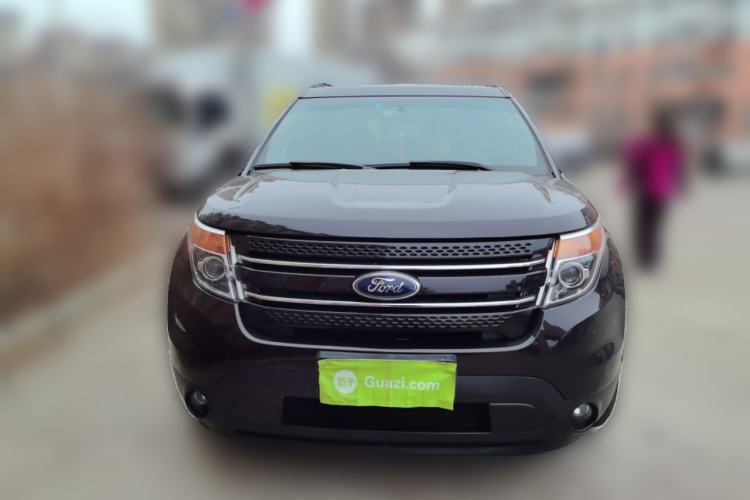 Used Ford Explorer 
