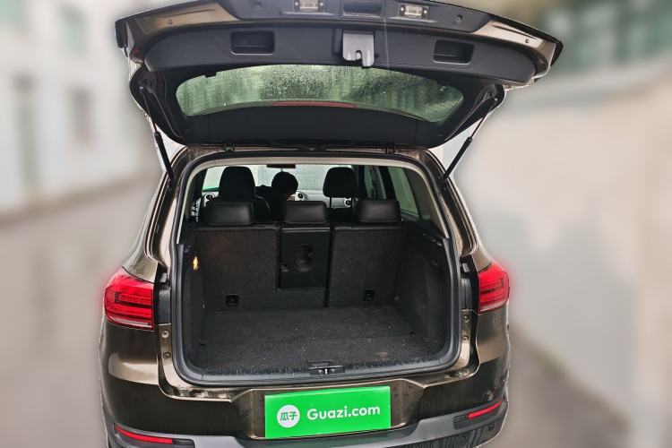 Used Volkswagen Tiguan L 2016 300TSI Automatic Two-Wheel Drive Comfort Edition
