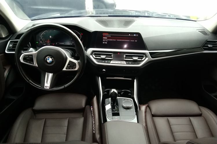 Used BMW 3 Series 2021 320Li M Sport Package Center Console