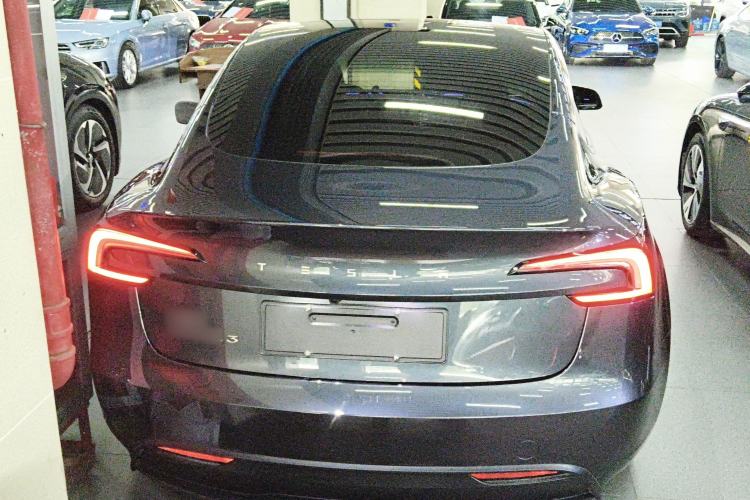 Used Tesla Model 3 2023 Rear-Wheel-Drive Version
