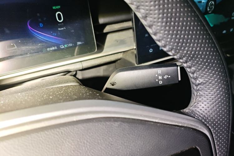 Used Venucia VX6 2023 520 Max
