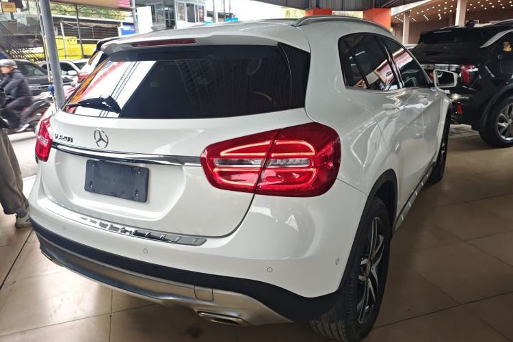 Used Mercedes-Benz GLA 2016 GLA 200 Fashion Model
