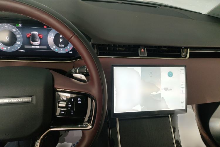 Used Land Rover Range Rover Evoque 2024 Aurora L 249 PS Prestige Light-Chasing Edition