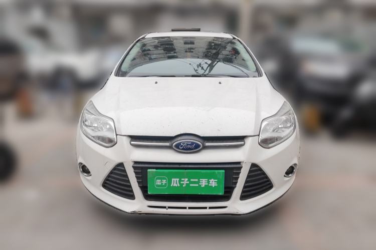 Used Ford Focus 2012 Hatchback 1.6L Automatic Fashion Edition
