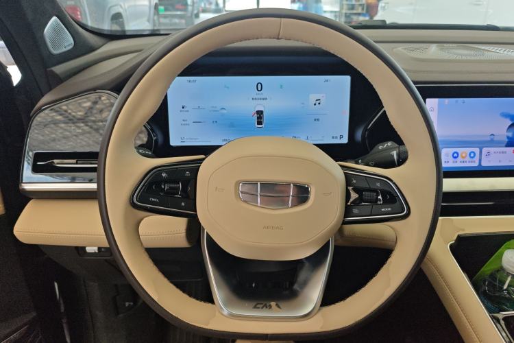 Used Geely Auto Monjaro L 2025 Dongfang Yao 2.0TD Automatic All-Wheel-Drive Wangyue Edition Steering Wheel