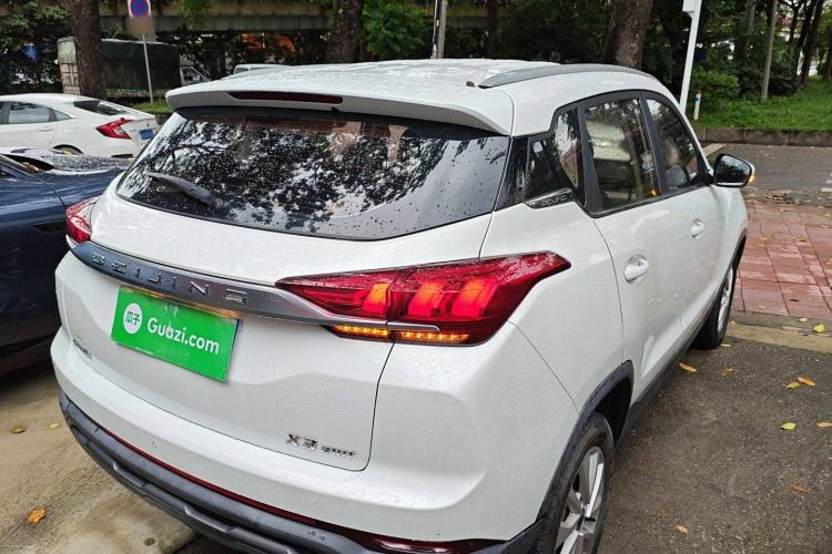 Used BAIC Beijing X3 2019 1.5T Manual Glory Edition
