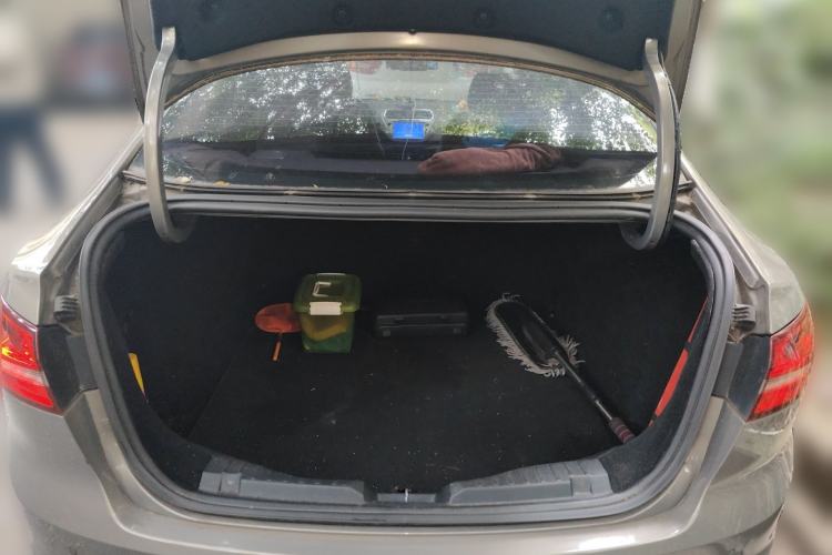 Used Ford Escort 2015 1.5L Automatic Fashion Model Trunk