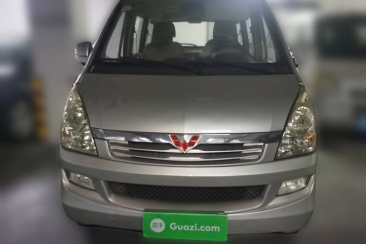 Used Wuling Rongguang 2014 1.2L S Standard Model