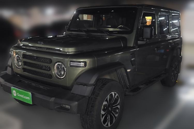 Used 212 T01 2024 2.0T Explorer