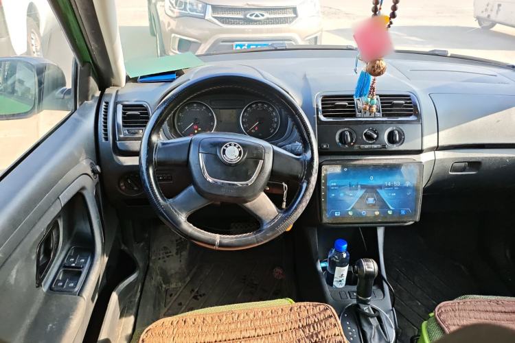 Used Skoda Fabia 2012 1.6L Automatic Sport Edition Steering Wheel