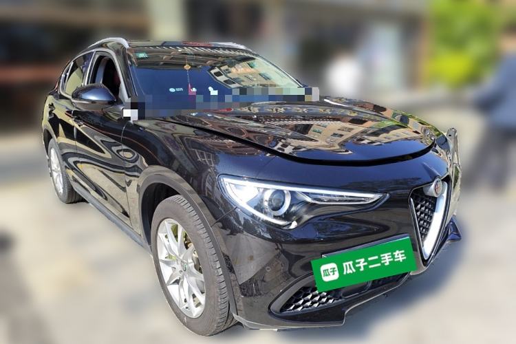 Used Alfa Romeo Stelvio 2017 2.0T 200HP Luxury Edition
