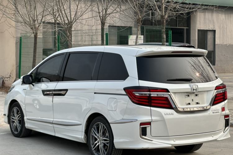 Used Honda Elysion 2019 2.0L Hybrid Supreme Edition
