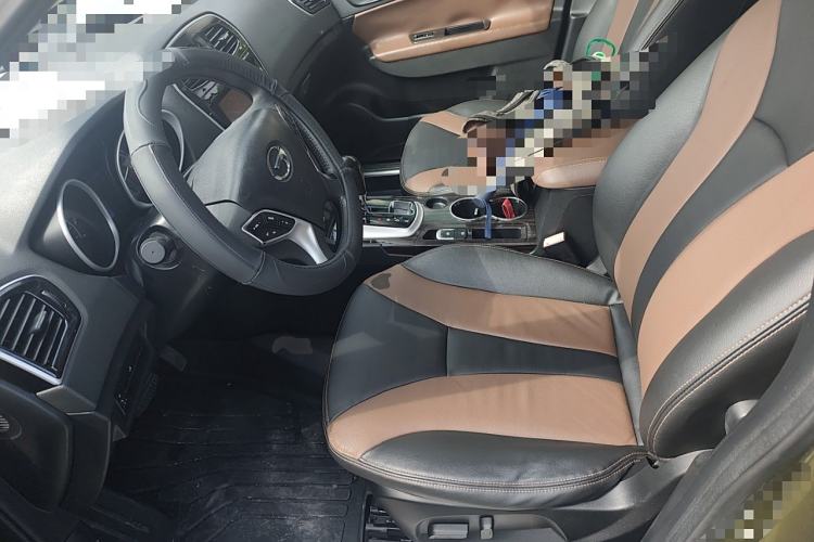 Used GAC Trumpchi GS5 Super 2015 2.0L Automatic Two-Wheel Drive Luxury Navigation Edition
