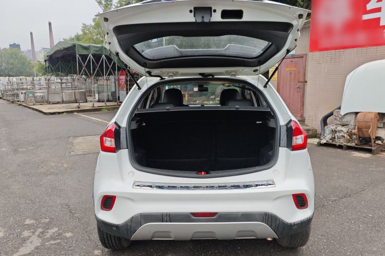 Used Geely Auto Vision X3 2017 1.5L Automatic Elite Model
