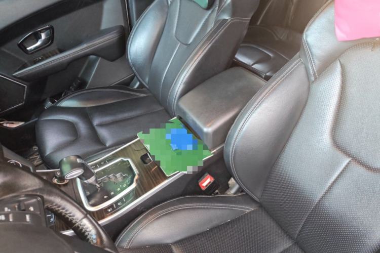 Used Land X7 2015 2.0T Panoramic Prestige Edition Left Front Seat