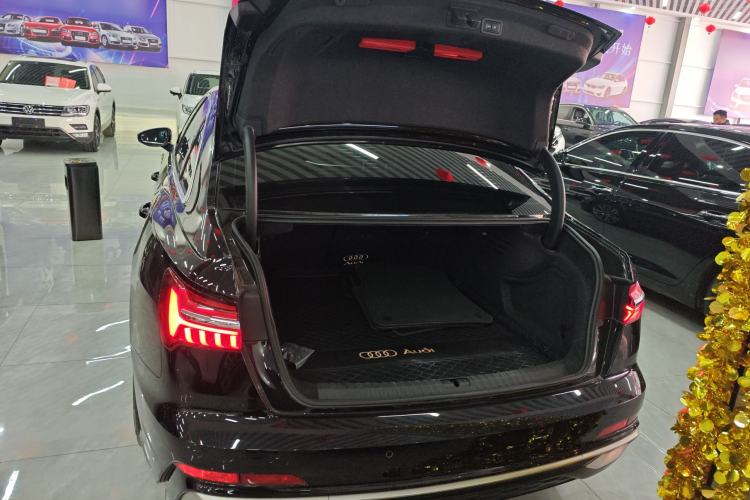 Used Audi A6L 2024 45 TFSI Prestige Dynamic Edition
