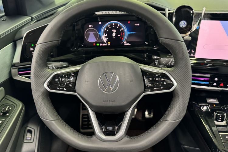 Used Volkswagen Talagon 2021 380TSI Four-Wheel Drive R-Line Touareg Edition
