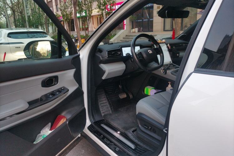 Used Nio ES8 2022 75 kWh Six-Seater Version Driver Seat