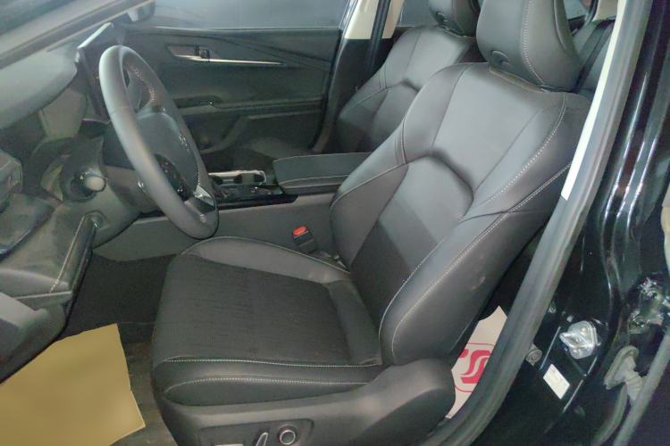 Used Toyota Camry 2024 Dual-Engine 2.5HG Prestige Edition
