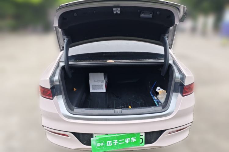 Used BYD Qin PLUS 2021 DM-i 120KM Prestige Model
