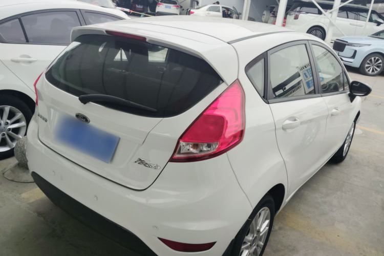 Used Ford Fiesta 2013 Hatchback 1.5L Automatic Fashion Edition