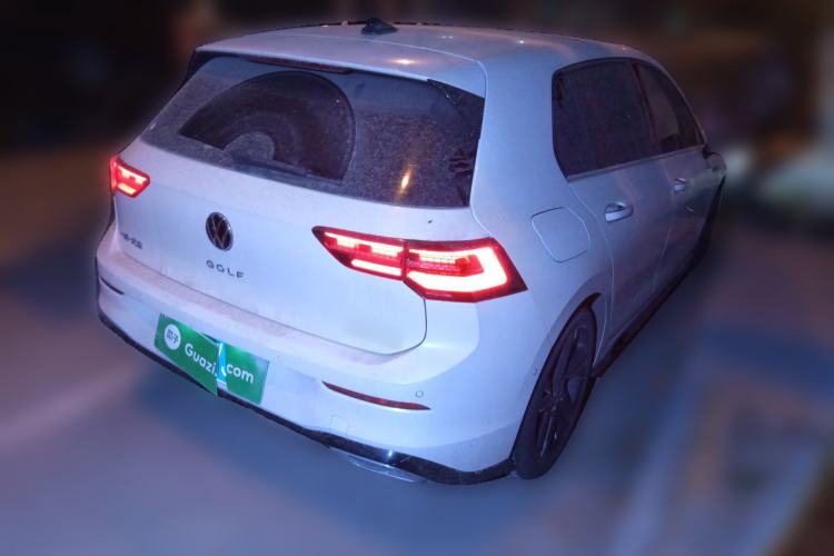 Used Volkswagen Golf 2021 280TSI DSG R-Line Rear Right 45 Deg