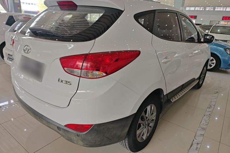 Used Hyundai ix35 2013 2.0L Automatic Two-Wheel Drive Comfort GL China V Standard