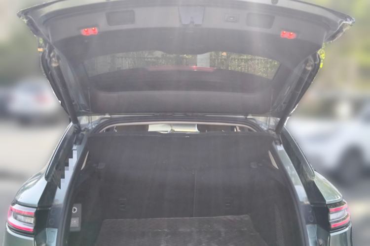 Used Hima AITO M5 2022 Range-Extended Rear-Drive Standard Version Trunk