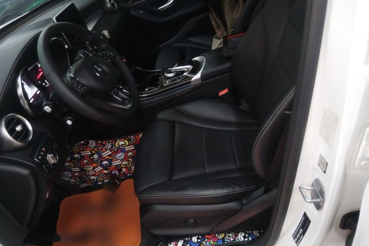 Used Mercedes-Benz GLC 2019 Facelift GLC 260 L 4MATIC Luxury Model Left Front Seat