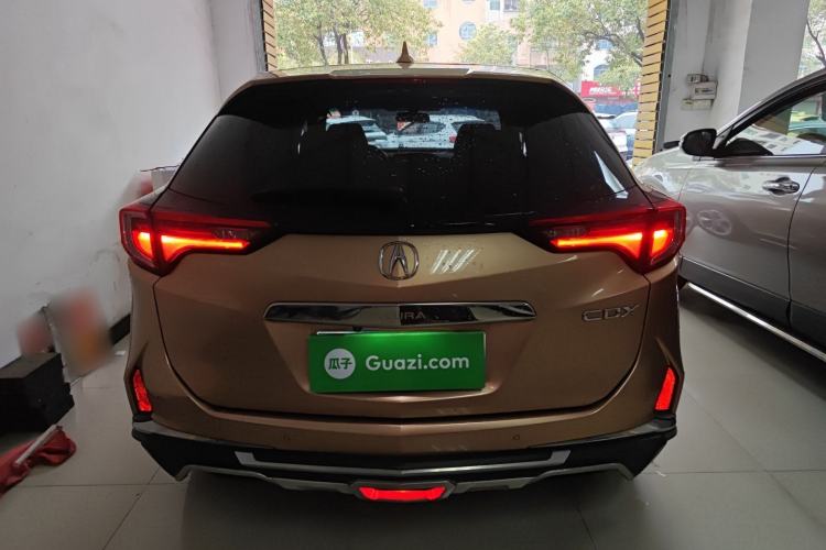 Used Acura CDX 2016 1.5T Two-Wheel Drive Deluxe Edition
