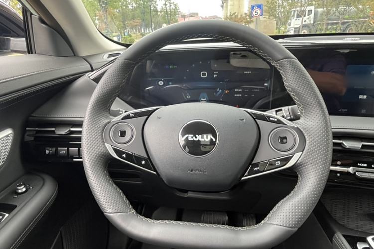 Used Dongfeng Aeolus Huge 2022 Mach Power 1.5T Dare-to-Drive Edition · Enjoyably悦