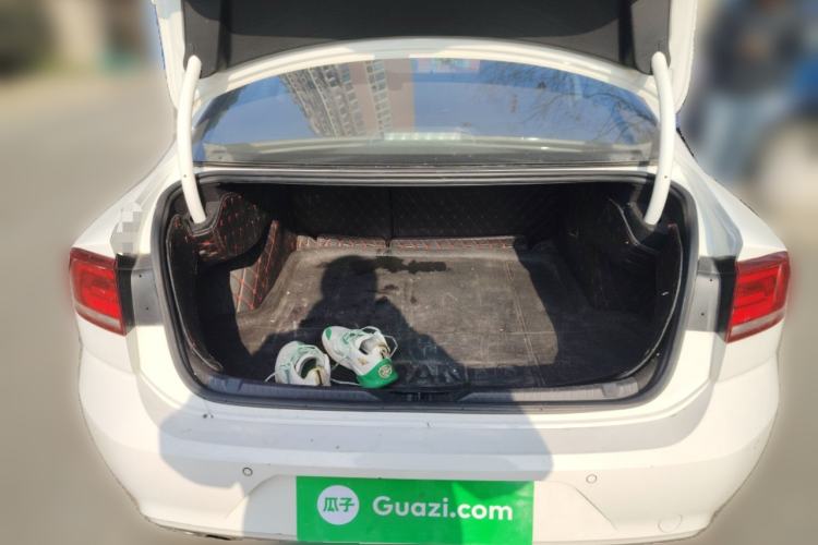 Used Volkswagen Lamando 2018 280TSI DSG Comfort Edition Trunk