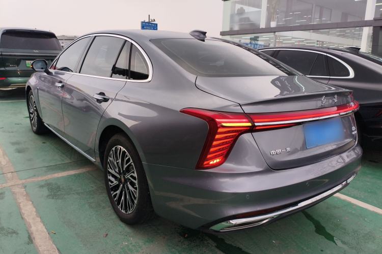 Used Hongqi H5 2024 2.0T Automatic Smart Connect Flagship Edition
