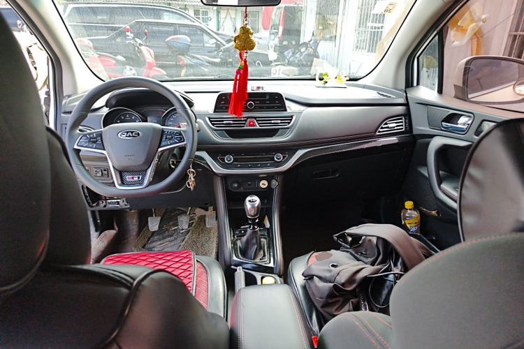 Used JAC Group Refine S3 2018 Smart Drive Edition 1.5L Manual Luxury Model
