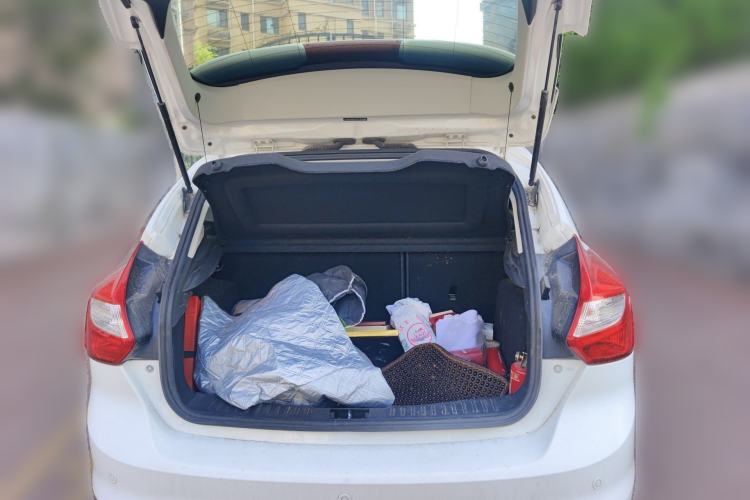 Used Ford Focus 2012 Hatchback 1.6L Automatic Fashion Edition
